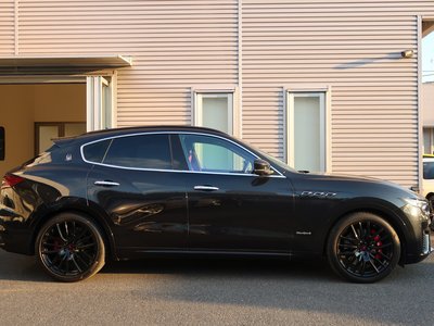 MASERATI LEVANTE - 10