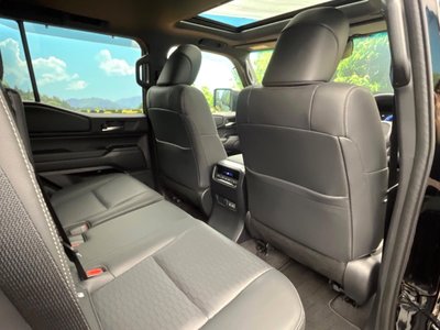 صورة مصغرة 51 لـ 2024 Toyota LAND CRUISER 250