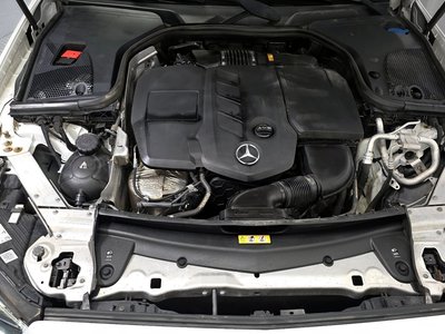 MERCEDES-BENZ E-CLASS - 7