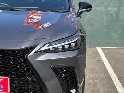 2023 Lexus NX — миниатюра 40