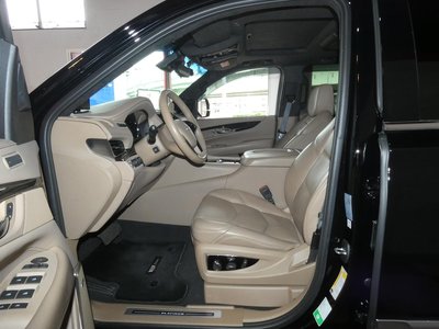 صورة مصغرة 14 لـ 2020 Cadillac ESCALADE
