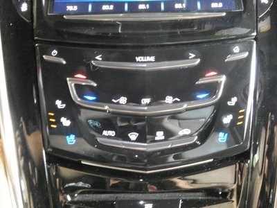 صورة مصغرة 34 لـ 2020 Cadillac ESCALADE