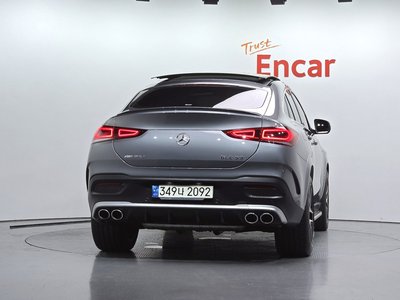 2021 Mercedes-BENZ GLE — фото 4