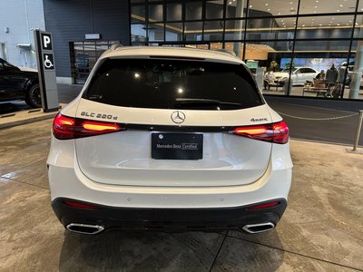 صورة مصغرة 33 لـ 2023 Mercedes-BENZ GLC
