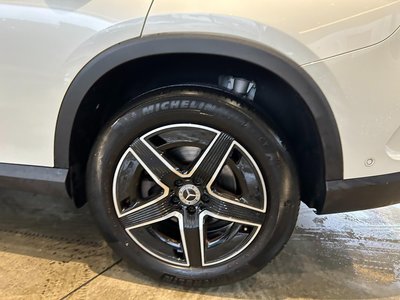 صورة مصغرة 41 لـ 2023 Mercedes-BENZ GLC