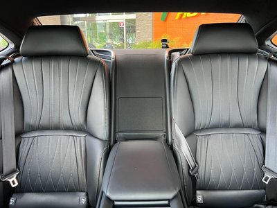 2024 Lexus LS thumbnail 45