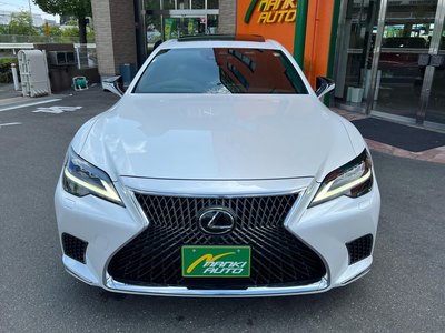 صورة 5 لـ 2024 Lexus LS