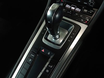 صورة مصغرة 21 لـ 2018 Porsche 718