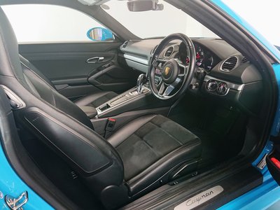 صورة مصغرة 12 لـ 2018 Porsche 718
