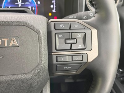 TOYOTA LAND CRUISER 250 - 7