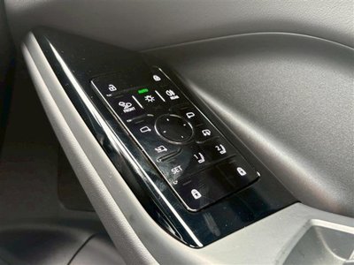 2025 AUDI Q6 E-TRON — миниатюра 24
