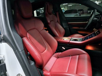 صورة مصغرة 15 لـ 2021 Porsche TAYCAN