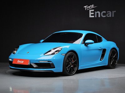 PORSCHE 718 CAYMAN