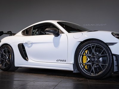 صورة 8 لـ 2024 Porsche 718