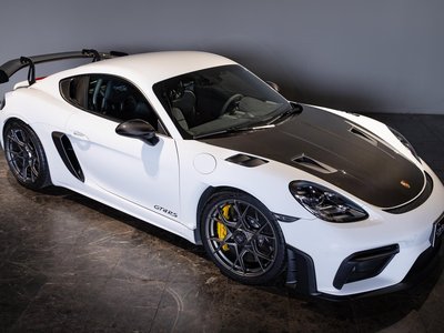 صورة 2 لـ 2024 Porsche 718