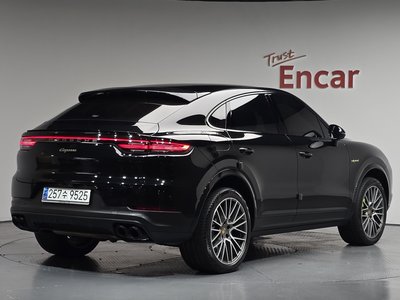 PORSCHE CAYENNE - 4