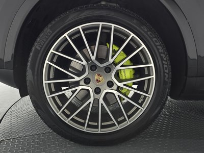PORSCHE CAYENNE - 6
