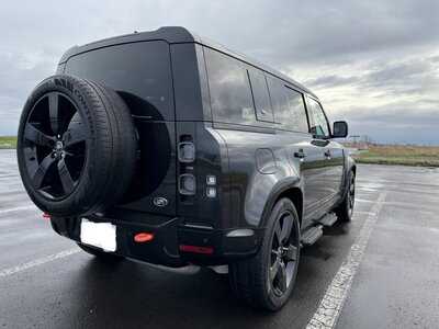 LAND ROVER DEFENDER - 8