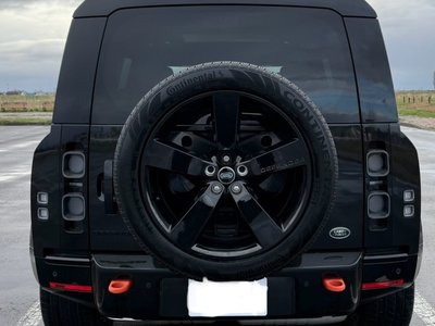 LAND ROVER DEFENDER - 5