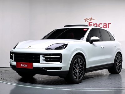 صورة 1 لـ 2024 Porsche CAYENNE