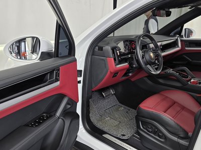 صورة مصغرة 13 لـ 2024 Porsche CAYENNE