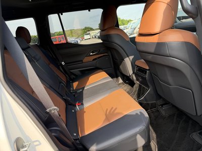 صورة مصغرة 26 لـ 2025 Lexus GX
