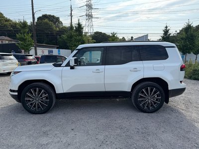 صورة مصغرة 44 لـ 2025 Lexus GX