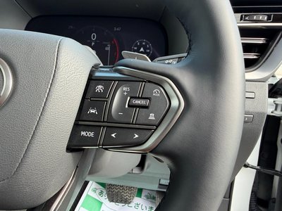 صورة مصغرة 13 لـ 2025 Lexus GX