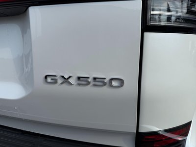 صورة مصغرة 50 لـ 2025 Lexus GX