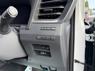 صورة مصغرة 11 لـ 2025 Lexus GX