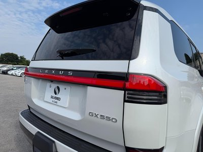 صورة مصغرة 51 لـ 2025 Lexus GX