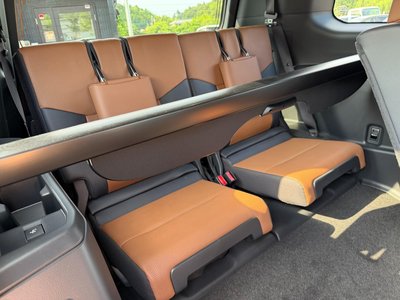 صورة مصغرة 29 لـ 2025 Lexus GX