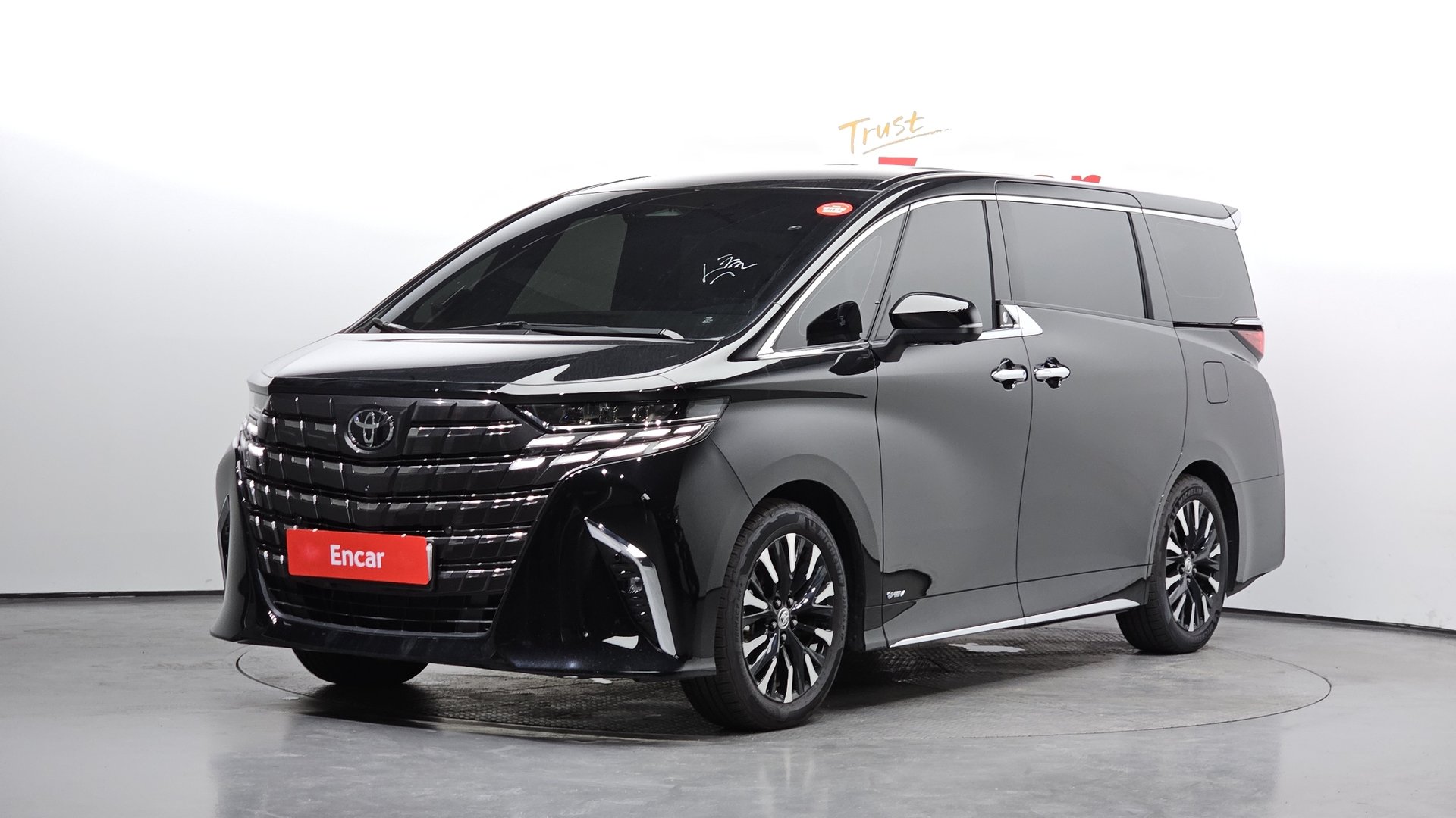 صورة 1 لـ 2025 Toyota ALPHARD