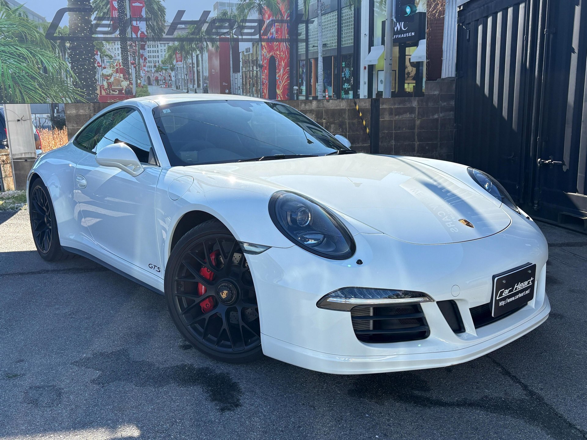 PORSCHE 911 - View 1