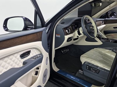 BENTLEY BENTAYGA - 10
