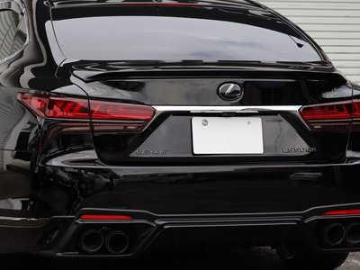 صورة مصغرة 18 لـ 2020 Lexus LS