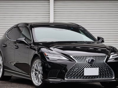 صورة 1 لـ 2020 Lexus LS