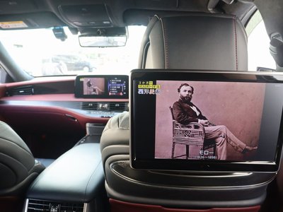 صورة مصغرة 47 لـ 2020 Lexus LS