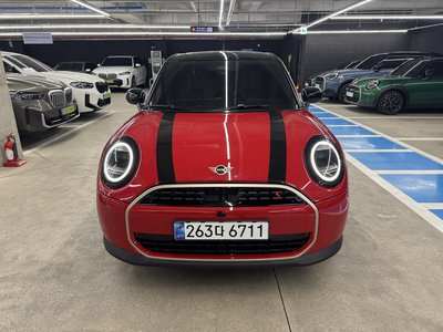 صورة 4 لـ 2024 MINI COOPER S