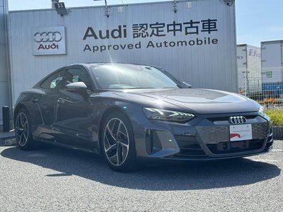 AUDI E-TRON GT QUATTRO - 8