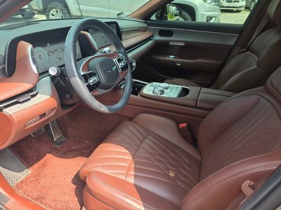 صورة 5 لـ 2022 Genesis G90