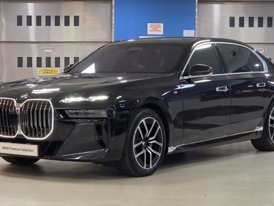 2024 BMW 7 SERIES photo 1