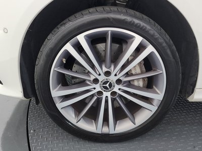 MERCEDES-BENZ CLS - 6