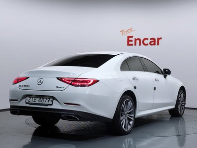 MERCEDES-BENZ CLS - 4