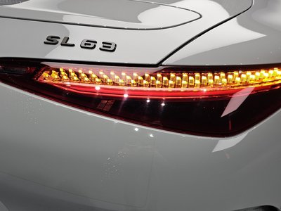 صورة 10 لـ 2023 Mercedes-BENZ SL
