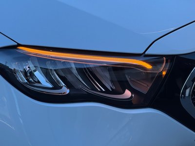 MERCEDES-BENZ E-CLASS - 6