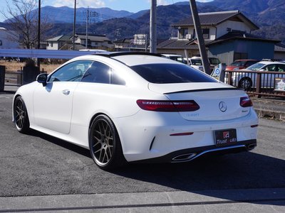 MERCEDES-BENZ E-CLASS - 6