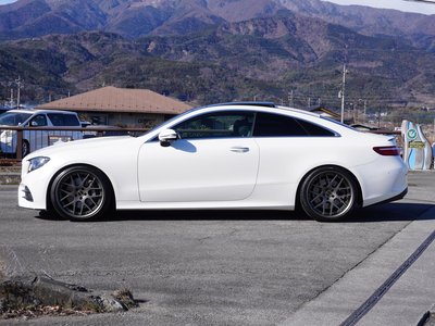 MERCEDES-BENZ E-CLASS - 5