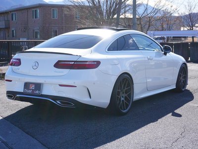 MERCEDES-BENZ E-CLASS - 6
