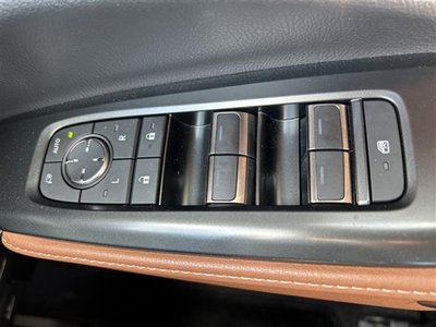 2025 Lexus LBX 照片 12